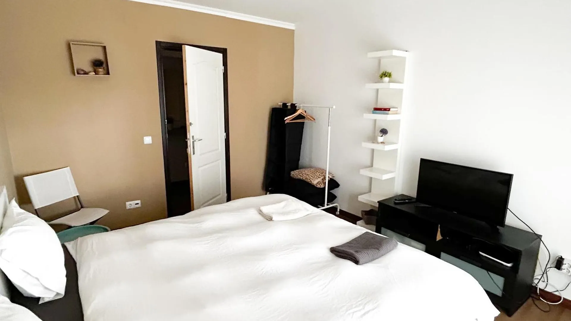 Cozy Rooms Vila Do Bispo Portogallo