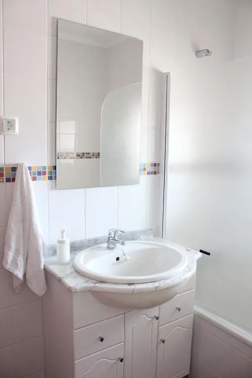 Cozy Rooms Vila Do Bispo Appartamento